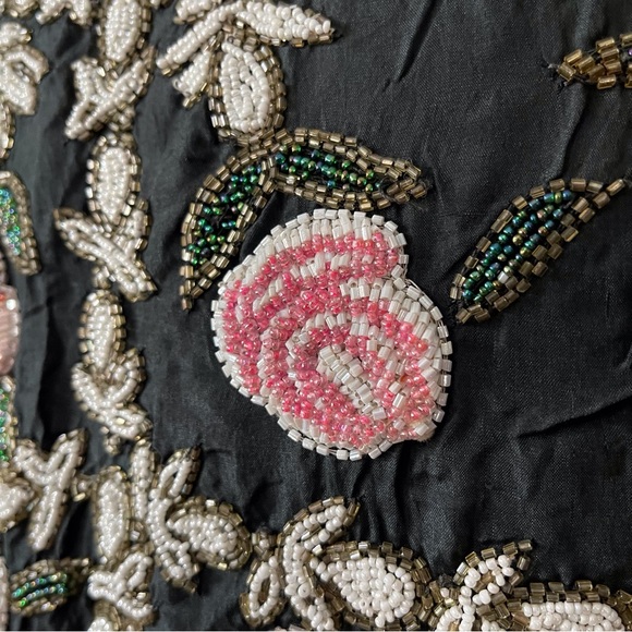 Vintage 100% silk heavily beaded rose jacket hook eye closure fully lined Size M - Picture 9 of 16
